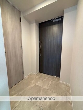 パークホームズ柏あけぼの二丁目[3LDK/81.99m2]の玄関