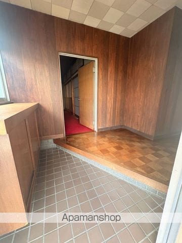 中府町岩井貸家の内装写真