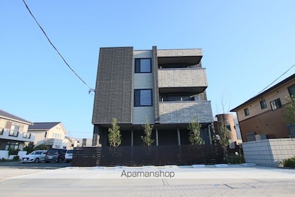 グランルージュ[1LDK/56m2]の外観2