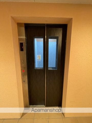 BRANCHE覚王山の内装写真