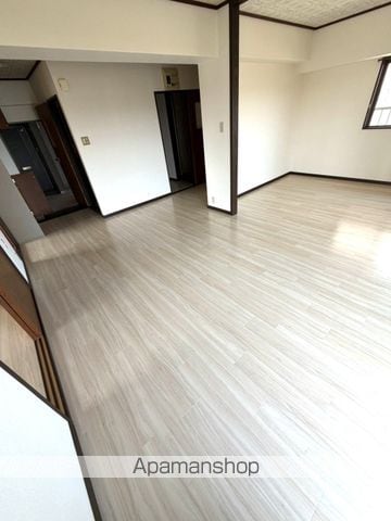 長友マンションの内装写真