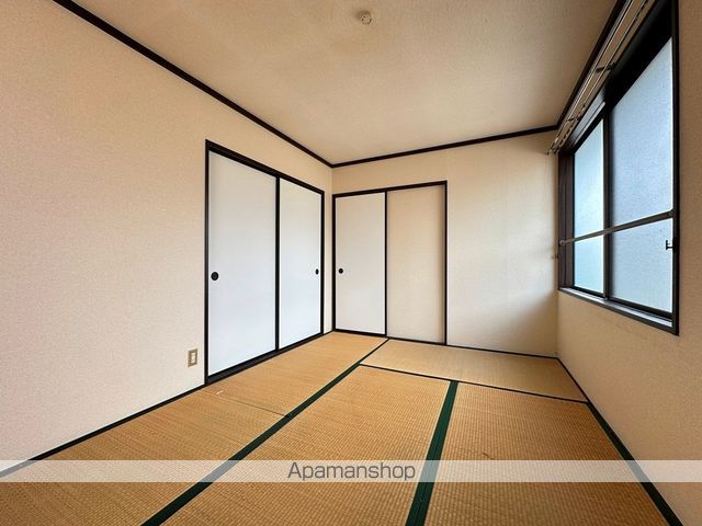 ジュネスIWAZU1棟の内装写真