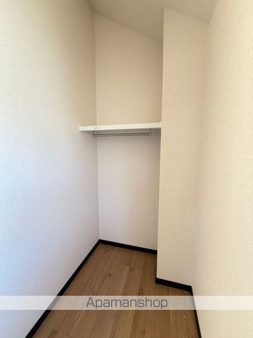 グランツ横浜鶴見の内装写真