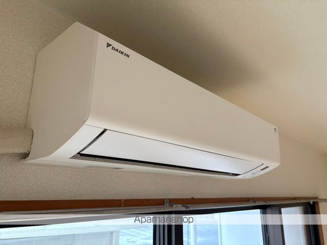 コニファープラザ新福の内装写真