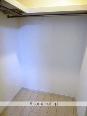 リブリ・アヴェニール新町の内装写真