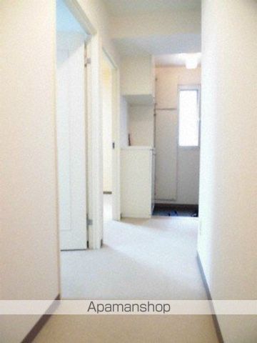 オリンピア大通西18丁目マンションの内装写真