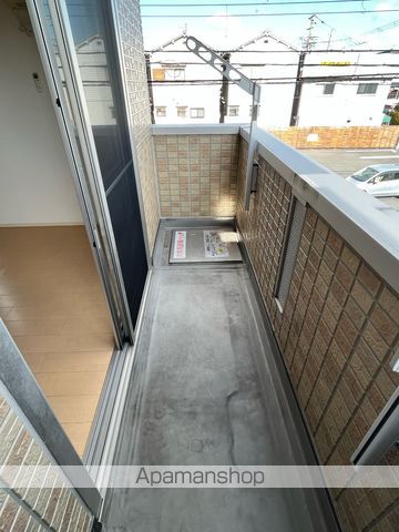テ キューロ クアトロの内装写真