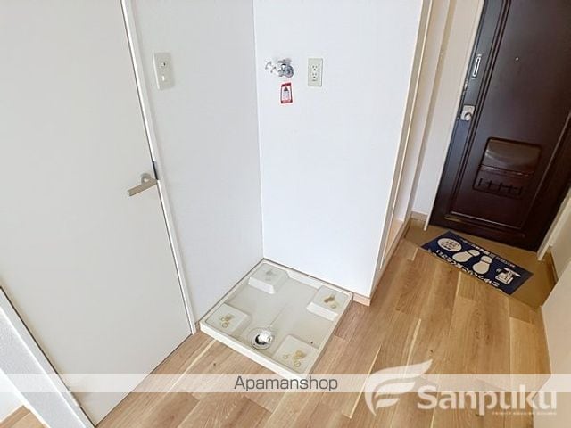 HISUビル平和通の内装写真