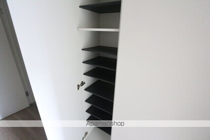 ＧＲＡＤＵＳみのり台[1K/22.84m2]の玄関