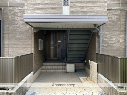 リアン万々[3LDK/80.15m2]の共用部