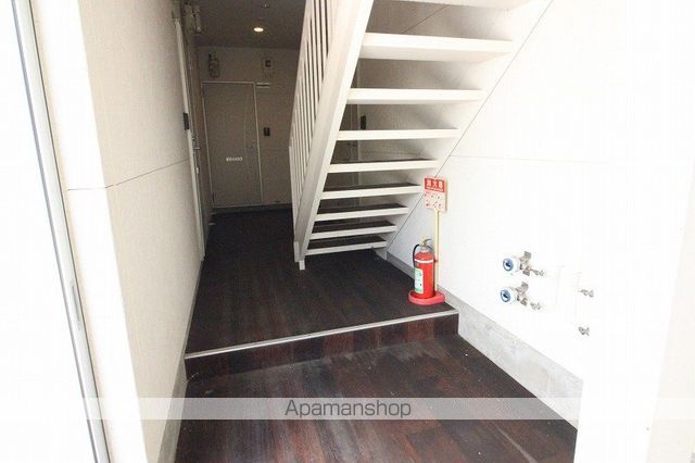 ベルブランIの玄関写真