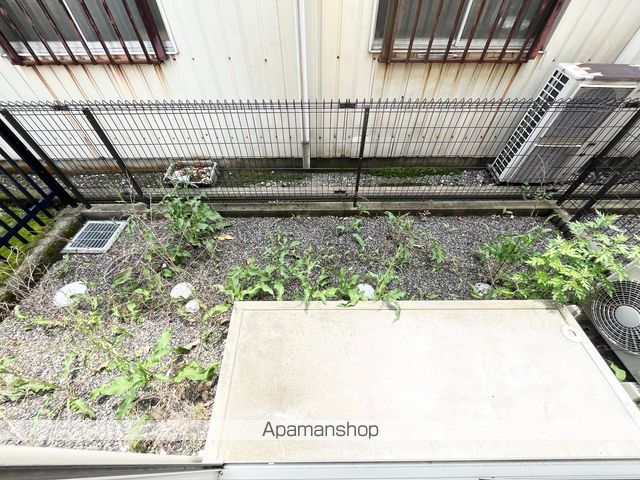 アゼリアの内装写真