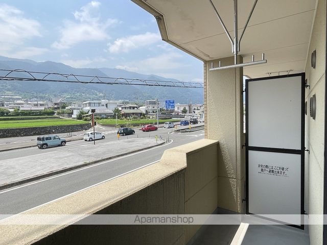 アルファーの内装写真