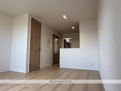 Ｕｎｊｏｉｒ[3LDK/72.25m2]のリビング・居間