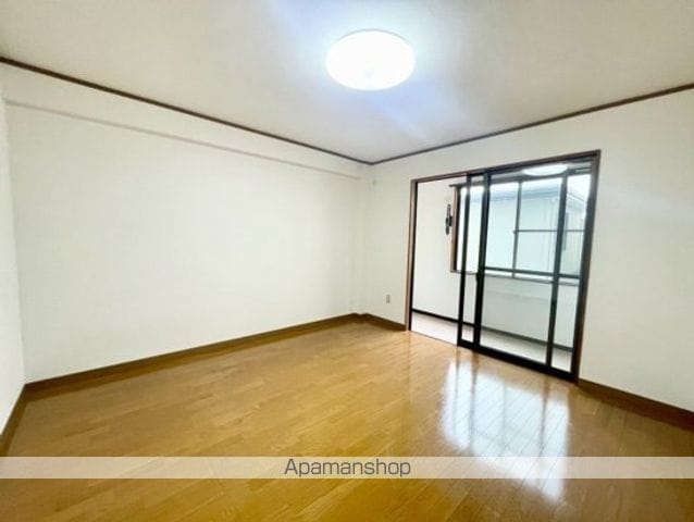 明和マンションの内装写真