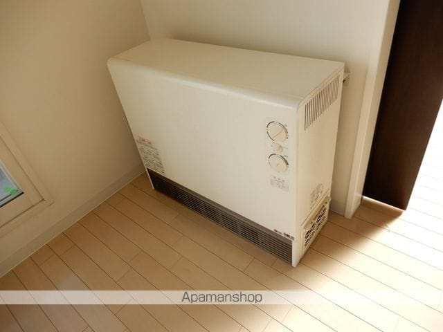 レジディア大通西の内装写真