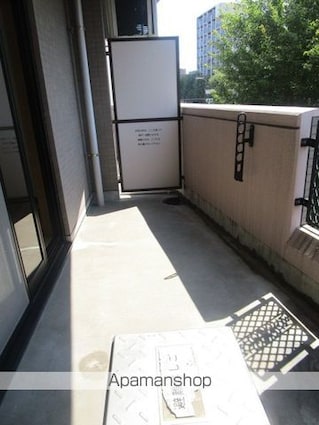 ロイヤルパレス高円寺[1K/20.22m2]のバルコニー
