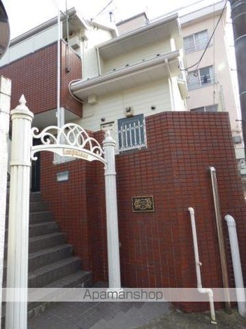北小金第4レジデンスの玄関写真