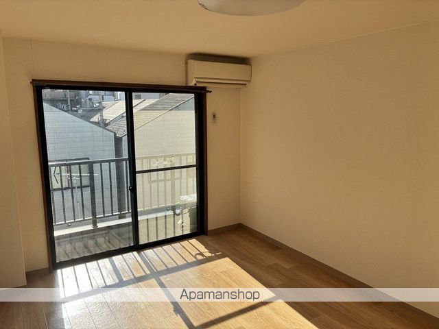 パルティール五条の内装写真