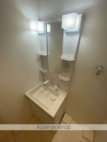 detached 東京都羽村市羽東１丁目21

地図を見る