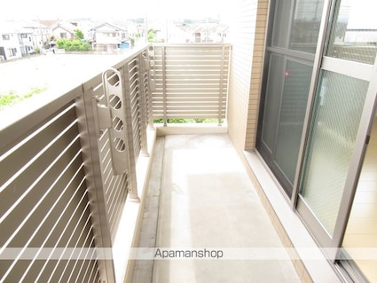 東京都日野市万願寺３丁目[1LDK/45.59m2]のバルコニー