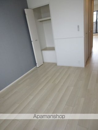 ヒカルサ甲府国母　イースト[1LDK/43.9m2]の収納