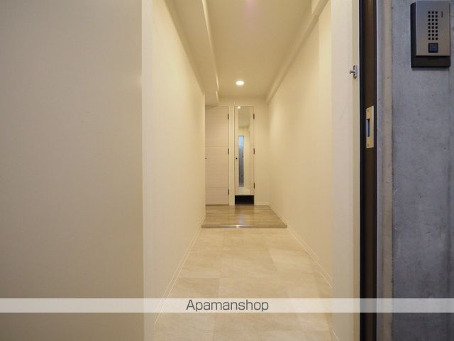 SーRESIDENCE近代美術館前の内装写真