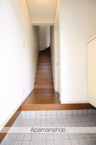 ベンタナヒルズCの内装写真