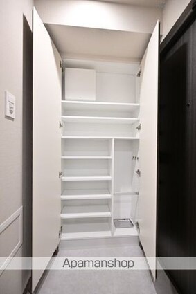 東京都目黒区東山２丁目[1K/25.44m2]の内装1