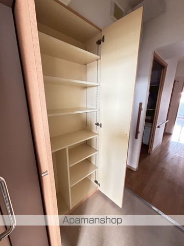 Y-FLATの内装写真