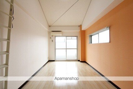 西口ビル[1R/28.71m2]のリビング・居間