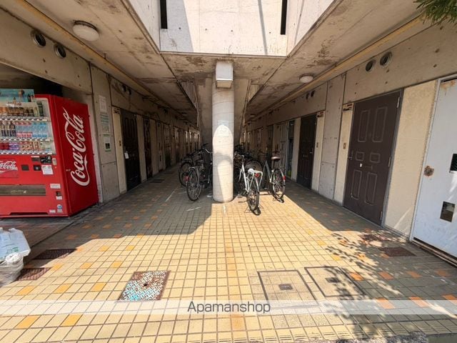 ハイツ家村の玄関写真