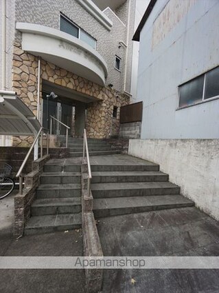 愛知県名古屋市東区白壁２丁目[1R/33.57m2]のエントランス