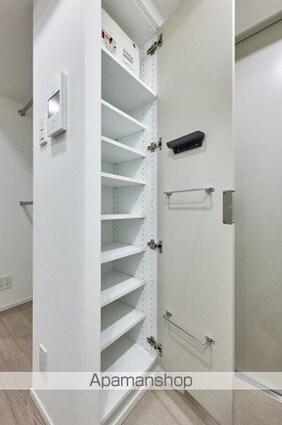 ＴＯＭＯＲＥ品川中延[1R/12.76m2]の玄関