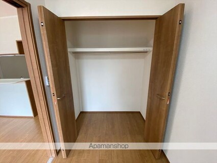 ヴァンクール鶴岡[1LDK/45.09m2]の収納