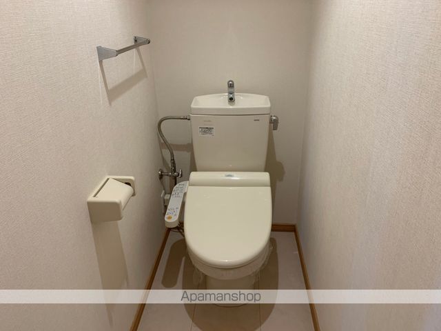ブランドール八軒の内装写真