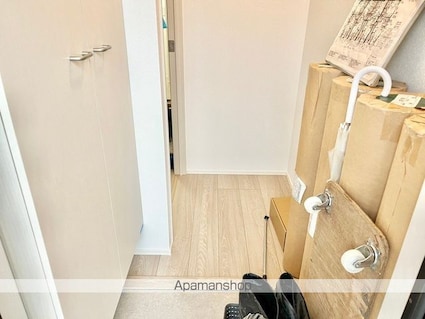 クレール[1LDK/43.78m2]の玄関