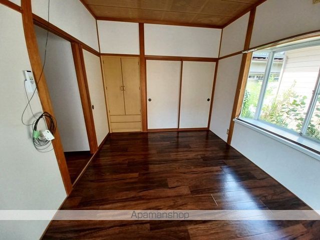南原清水貸家の内装写真