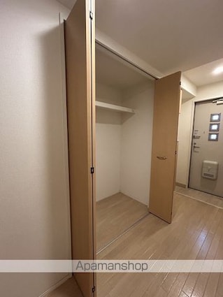 ライブリーポトス江波[1LDK/47.84m2]の収納