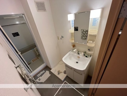 クラージュ　Ｂ棟[2DK/50.4m2]の洗面所