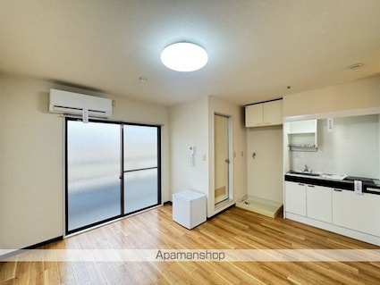 ステアウェル本郷[1R/19m2]のリビング・居間