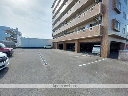 スカイコート[2DK/43.74m2]の駐車場