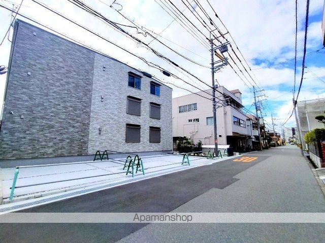 ジーアンビエンスの外観写真