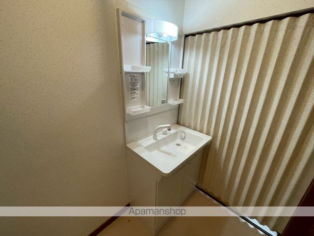 帯広市 2階建 築26年の内装写真
