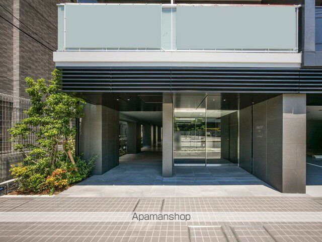 パークリュクス清澄白河の玄関写真