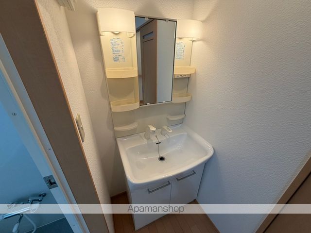 千里泉マンションIの内装写真