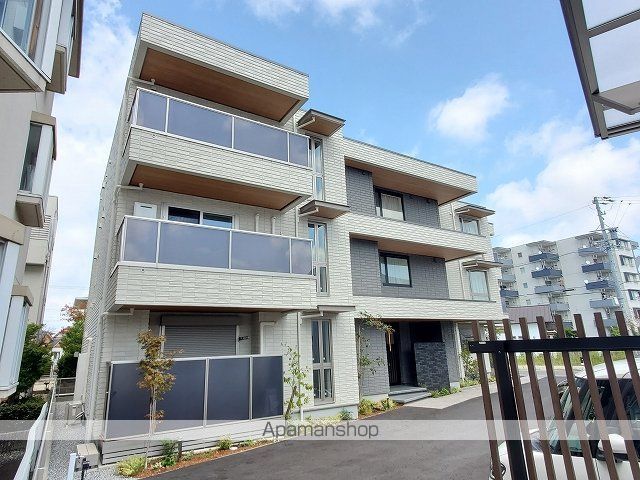 エクラージュ山手町の外観写真