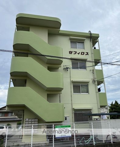 ゼフィロスの外観写真