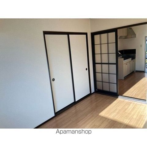 アルス極楽C棟の内装写真