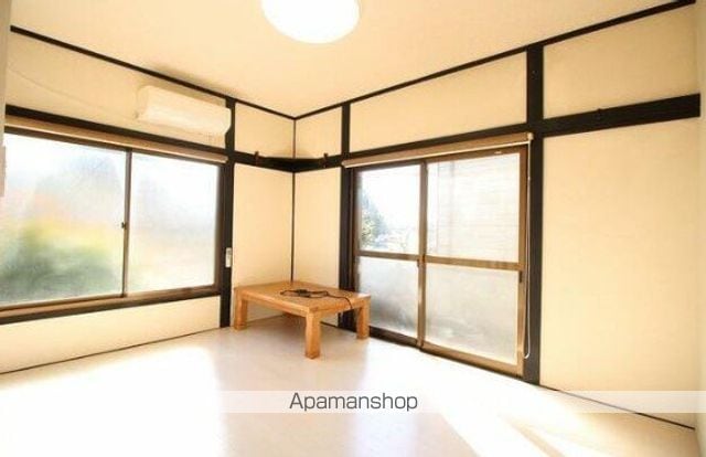 長崎一丁目戸建の内装写真